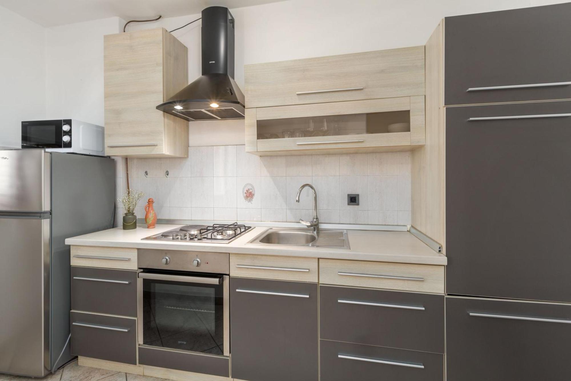 Apartment Adelia, Unweit Von